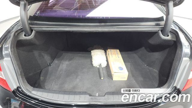 Hyundai Grandeur 2012 — photo 20