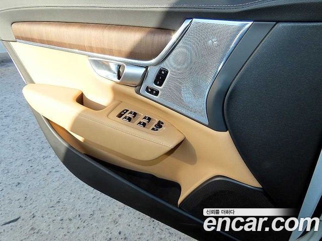Volvo S90 2024 — photo 11