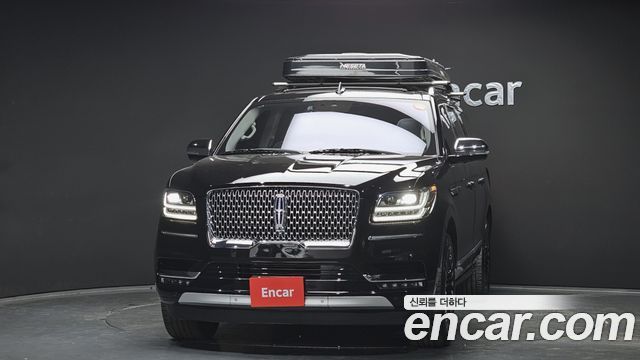Lincoln Navigator 2019 — photo 3