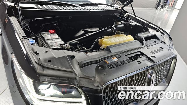 Lincoln Navigator 2019 — photo 6