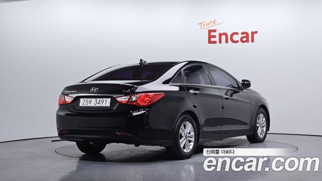 Hyundai Sonata 2012 — photo 2
