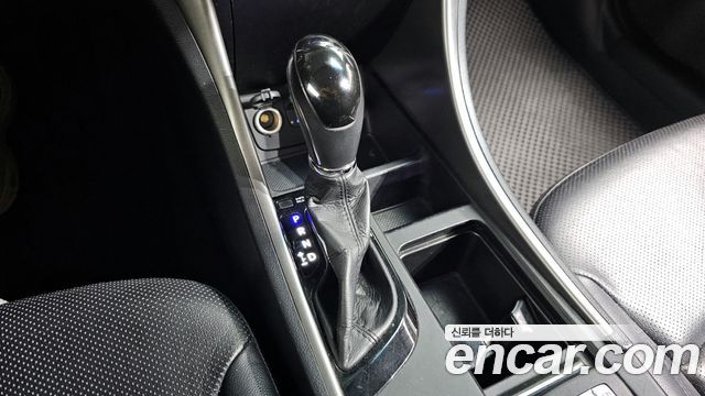 Hyundai Sonata 2012 — photo 9