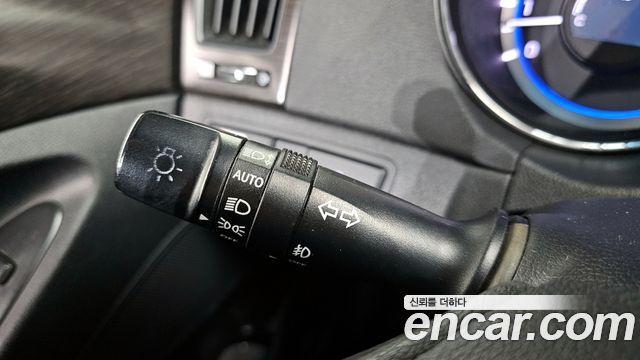 Hyundai Sonata 2012 — photo 20
