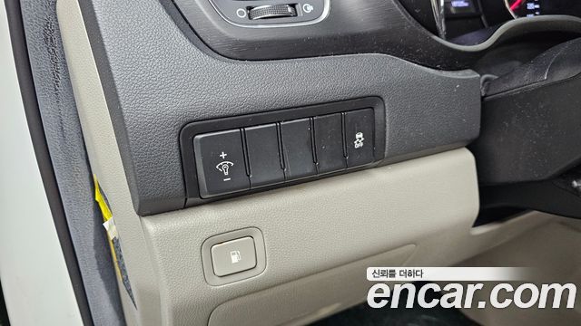 Kia Canival 2019 — photo 15