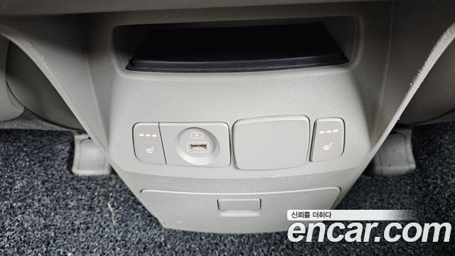 Kia Canival 2019 — photo 19