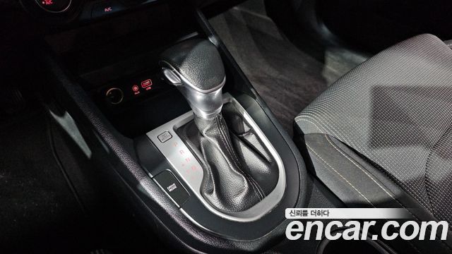 Kia K3 2019 — photo 9