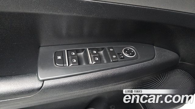 Kia K3 2019 — photo 16