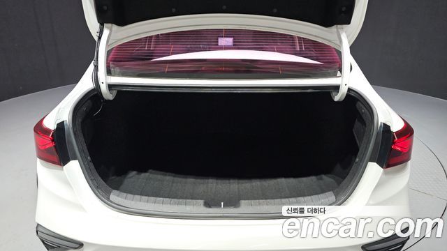 Kia K3 2019 — photo 20