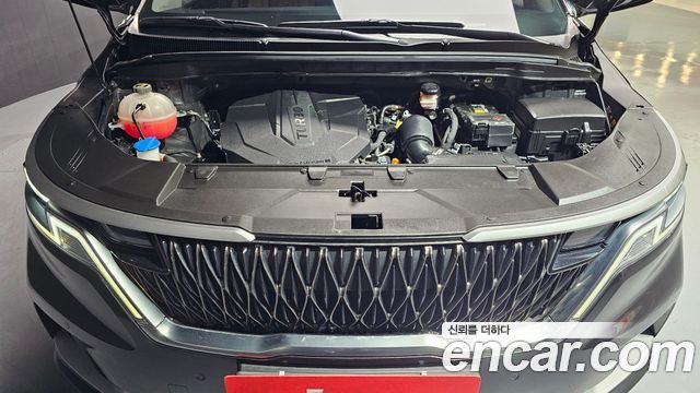 Kia Canival 2021 — photo 6