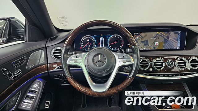 Mercedes-Benz S-Class 2018 — photo 13