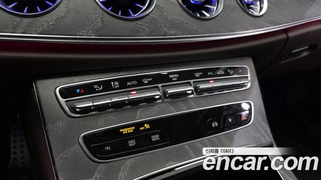 Mercedes-Benz CLS-Class 2021 — photo 16