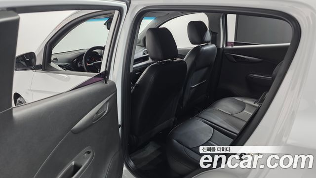 Chevrolet Korea Spark 2019 — photo 18