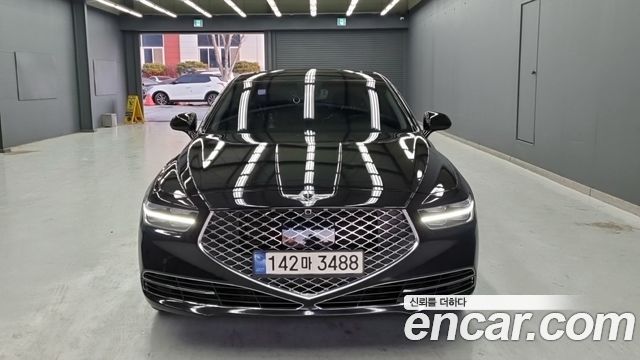 Genesis G90 2019 — photo 1