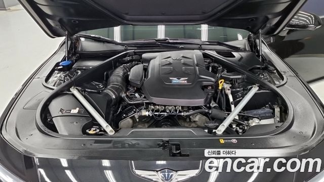 Genesis G90 2019 — photo 16