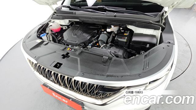 Kia Canival 2023 — photo 6