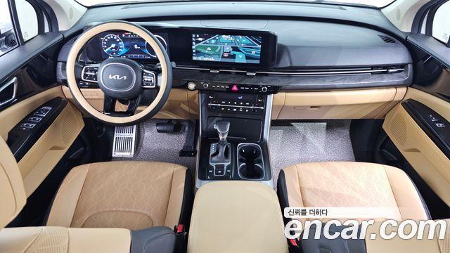 Kia Canival 2023 — photo 7
