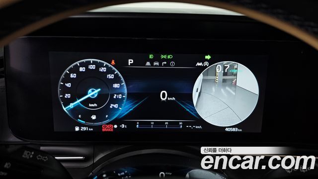 Kia Canival 2023 — photo 8