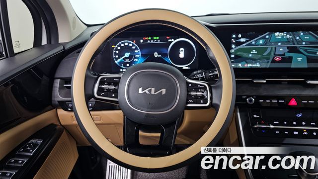 Kia Canival 2023 — photo 13