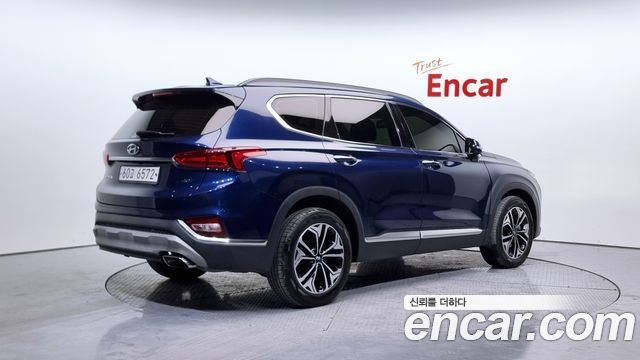 Hyundai Santafe 2019 — photo 2