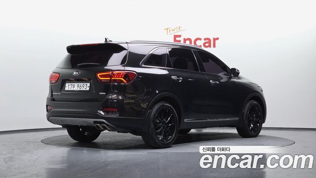 Kia Sorento 2018 — photo 2