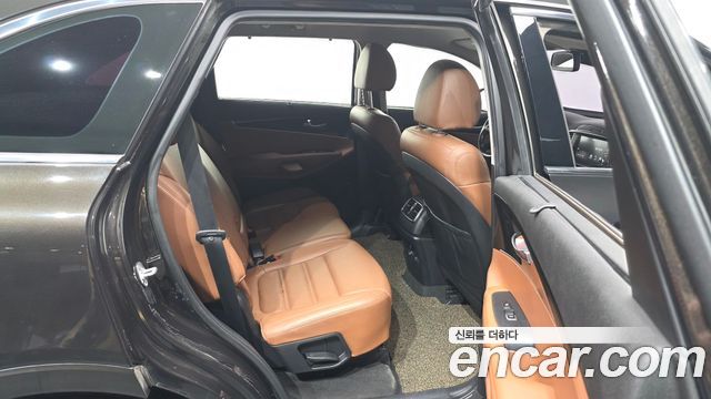 Kia Sorento 2018 — photo 12