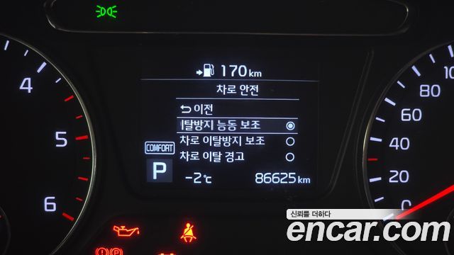 Kia Sorento 2018 — photo 16