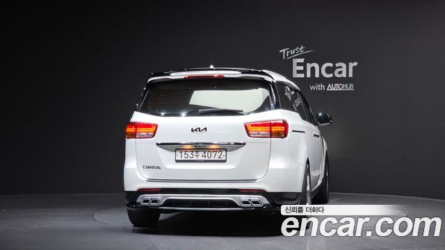 Kia Canival 2017 — photo 4