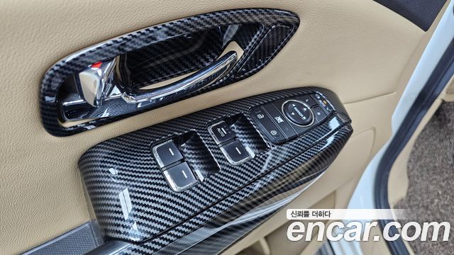 Kia Canival 2017 — photo 14