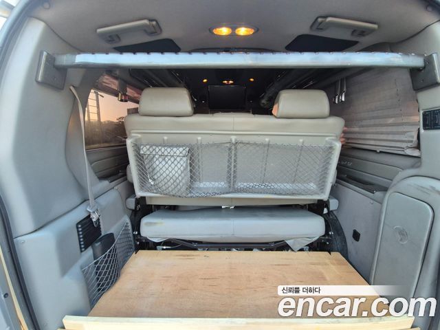 Chevrolet Express Van 2015 — photo 8