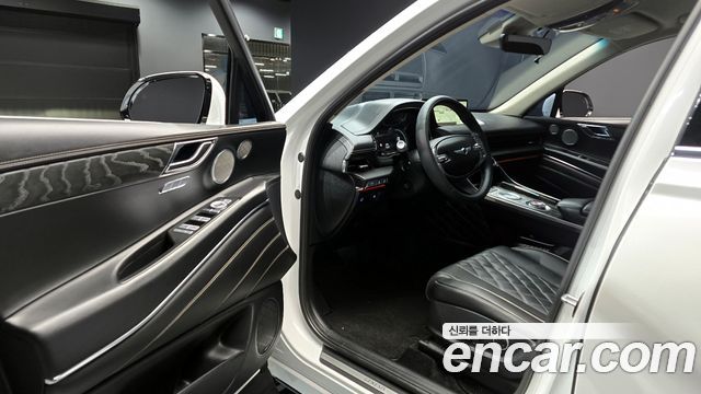 Genesis GV80 2022 — photo 11