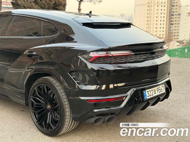 Lamborghini Urus 2026 — photo 4