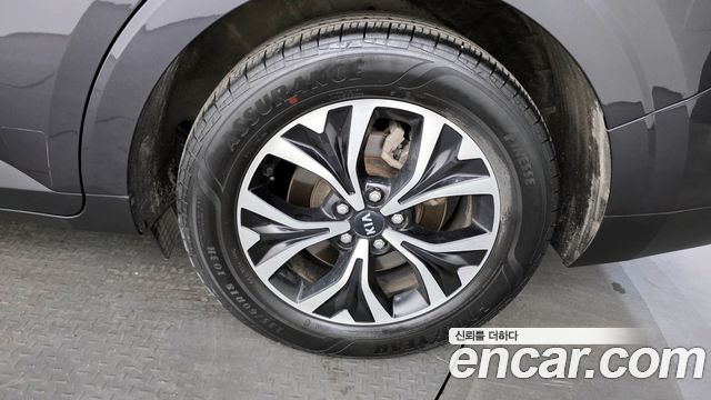Kia Canival 2021 — photo 5