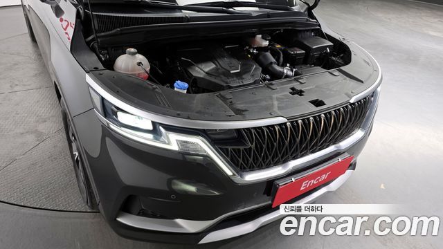 Kia Canival 2021 — photo 6