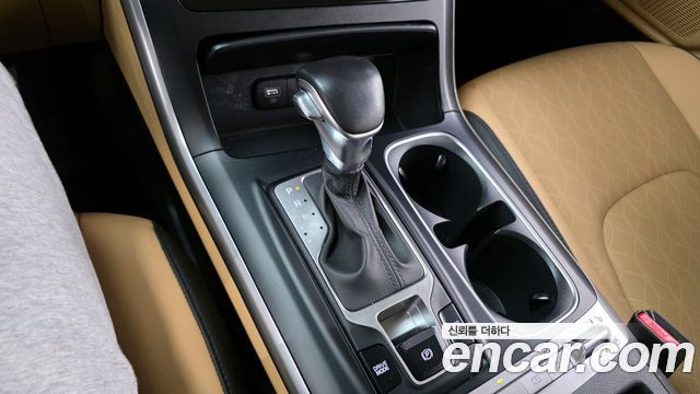 Kia Canival 2021 — photo 9