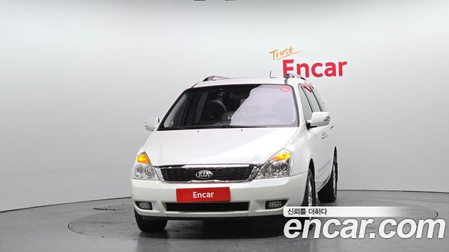 Kia Canival 2013 — photo 3