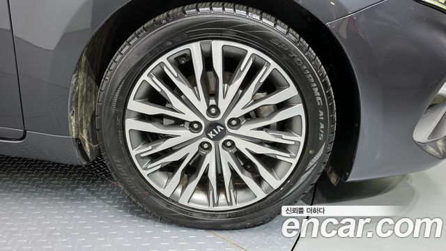 Kia K7 2020 — photo 5