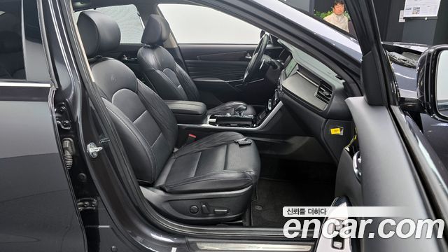 Kia K7 2020 — photo 10