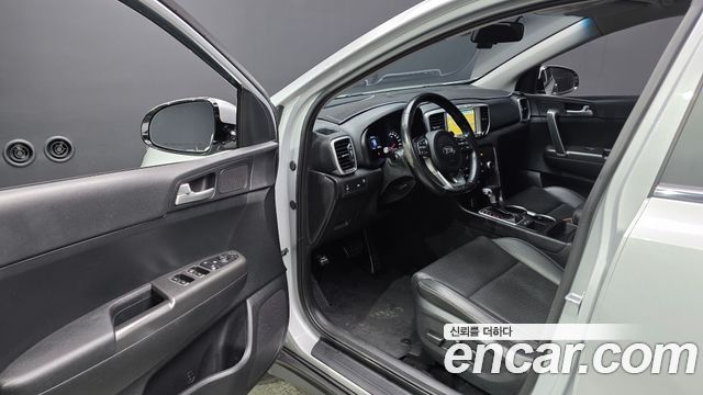 Kia Sportage 2019 — photo 10
