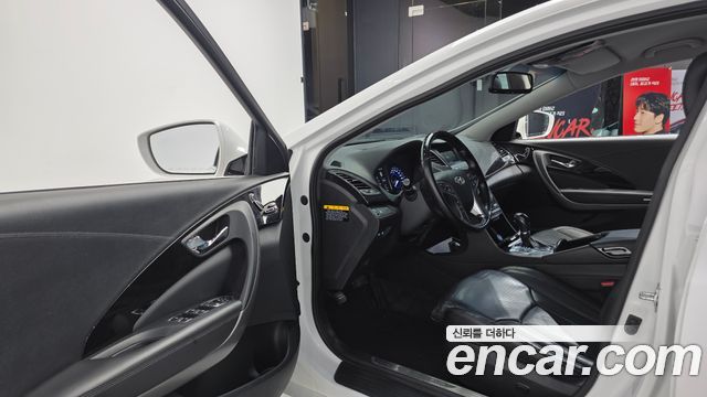 Hyundai Grandeur 2015 — photo 10