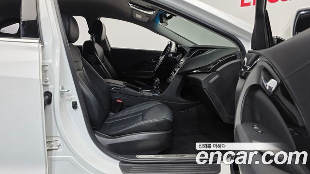 Hyundai Grandeur 2015 — photo 11