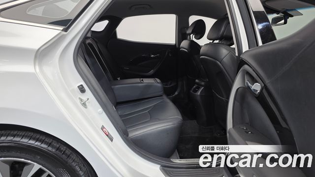 Hyundai Grandeur 2015 — photo 12