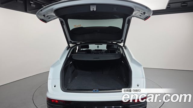 Audi Q5 2021 — photo 20