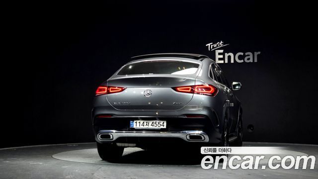 Mercedes-Benz GLE-Class 2021 — photo 4