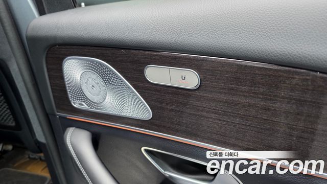 Mercedes-Benz GLE-Class 2021 — photo 19
