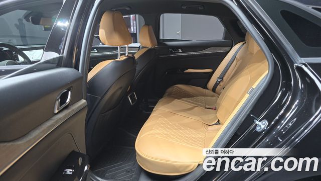 Kia K5 2021 — photo 13