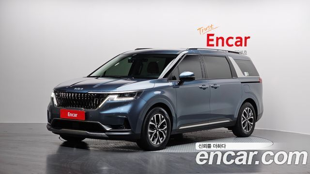 Kia Canival 2022 — photo 1