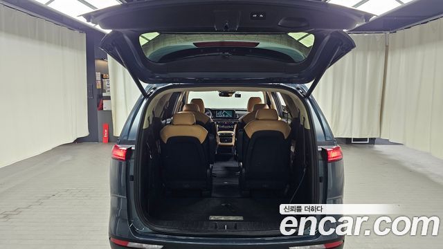Kia Canival 2022 — photo 20