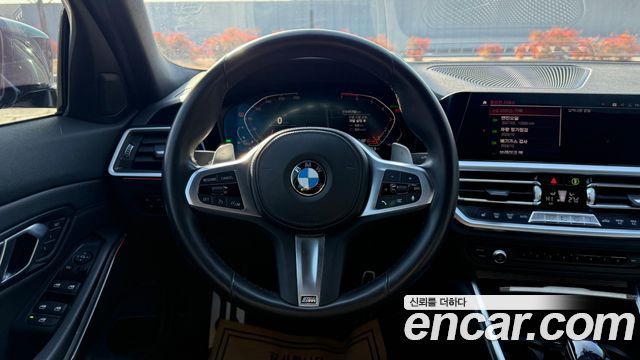 BMW 3-Series 2021 — photo 13