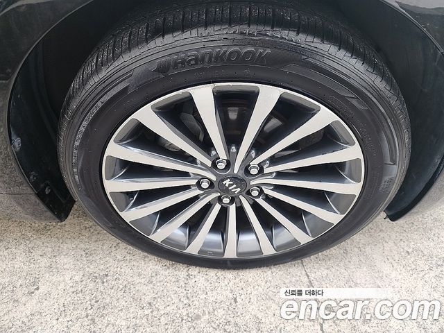 Kia K7 2013 — photo 19
