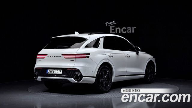 Genesis GV70 2021 — photo 2